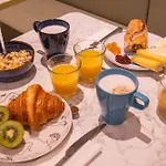 Pacific Fondary Hotel Paris