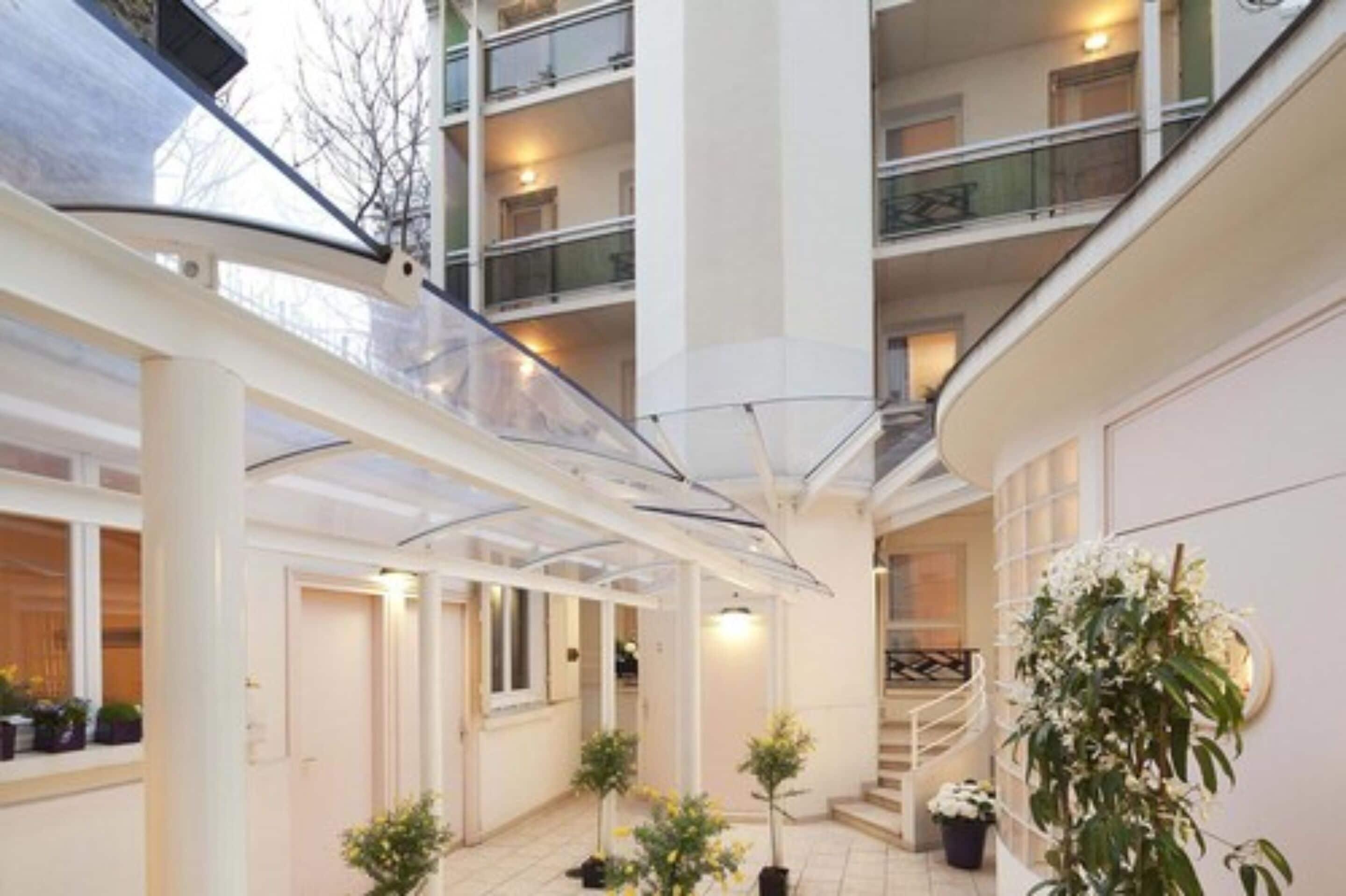 Pacific Fondary Parigi